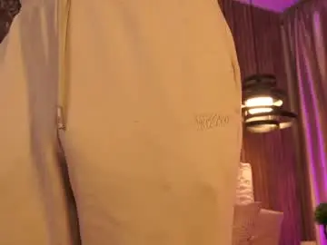 Chaturbate Live Sex of chloe_cherry21