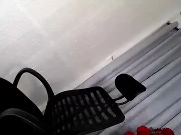 Chaturbate Nude Webcam of its_me_luna1111