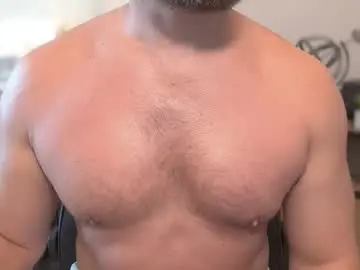 Chaturbate Live Sex Cam of mister_dilf