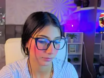 Chaturbate Live Porn of perlaa_moon_
