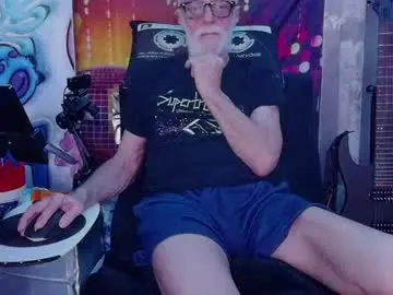 Chaturbate Live Sex Cam of kiveuxmakeu