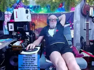 Chaturbate Sex Cam of kiveuxmakeu