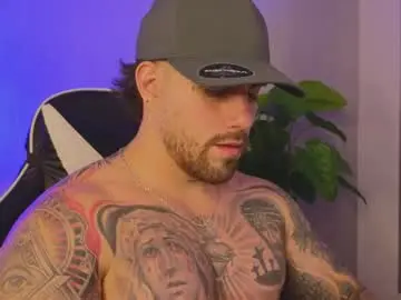 Chaturbate Sex Chat of ades_lowe