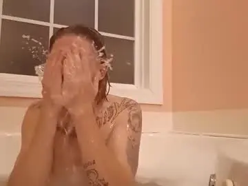 Chaturbate Sex Cam of carolinajuggalo17