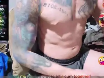 Chaturbate Adult Webcams of hunkwithglasses