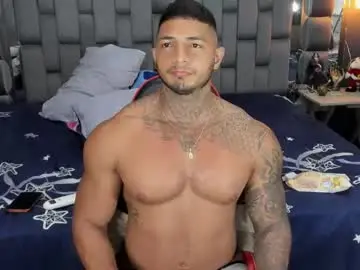 Chaturbate Best live sex cam show of jaketayler10