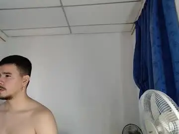Chaturbate Free Porn Cam of jeycob_happy97