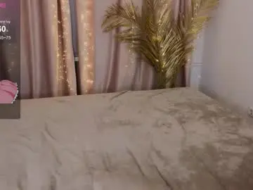 Chaturbate Nude Webcam of me1roze