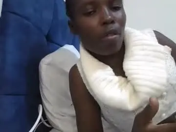 Chaturbate Adult Video Chat of pretty_petite_ebony