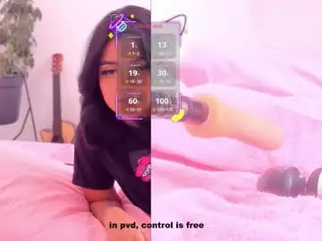 Chaturbate Adult Video Chat of revy_black69