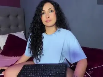 Chaturbate Live Sex Cam of charlotte_jamees