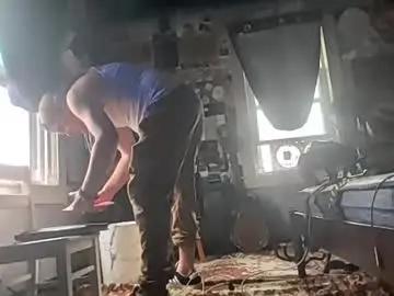 Chaturbate Live Porn of mjmckenz55