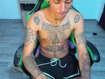 Chaturbate Best live sex cam show of zafirocum