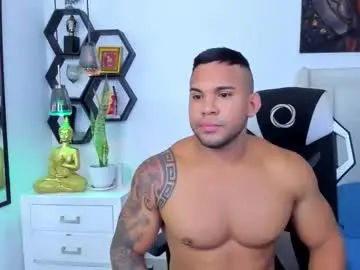 Chaturbate Best live sex cam show of _matthew_santos_