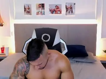 Chaturbate Adult Video Chat of _matthew_santos_
