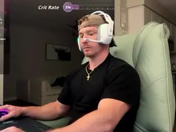 Chaturbate Free Porn Cam of bigmcr1