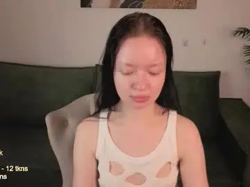 Chaturbate Live Sex Cam of casey_blush