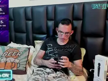 Chaturbate Free Live Porn of mike_bennet