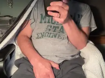 Chaturbate Best live sex cam show of thongguy2021