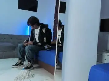 Chaturbate Free Porn Cam of tonybenedetti