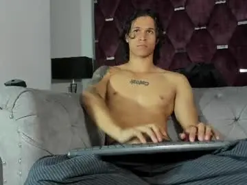 Chaturbate Sex Chat of tonybenedetti