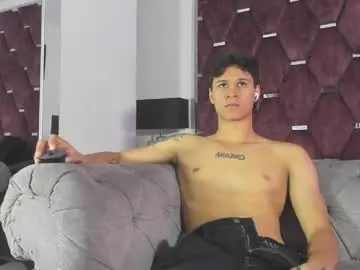 Chaturbate Adult Video Chat of tonybenedetti