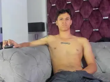Chaturbate Nude Webcam of tonybenedetti