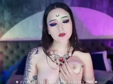 Chaturbate Sex Cam of charlotte_germanotta_