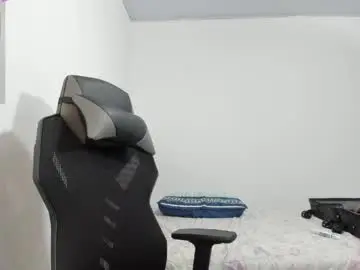 Chaturbate Live Sex Cam of irvinepassion