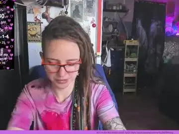 Chaturbate Live Sex Cam of lisafoxy_y