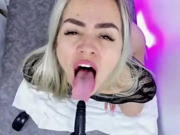 Chaturbate Adult Video Chat of luna_marquez_