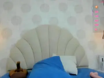 Chaturbate Watch Live Sex Cams of magievans1