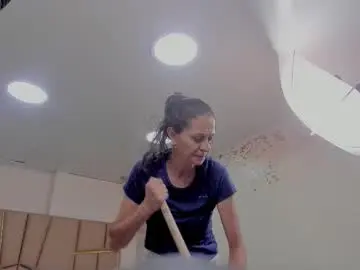 Chaturbate Live Sex Cam of meredith_huntt