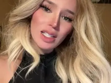 Chaturbate Free Live Porn of surprisecockmia