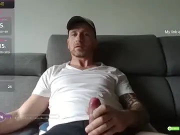 Chaturbate Sex Cam of tomhardic