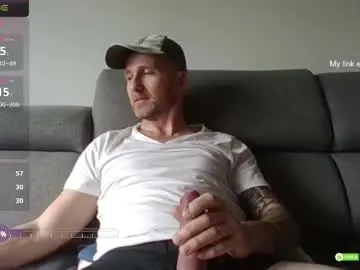 Chaturbate Free Porn Cam of tomhardic