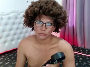 Chaturbate Watch Live Sex Cams of yourdreamboyxx