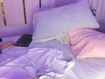 Chaturbate Free Live Porn of _tinyrousse_