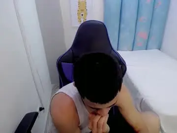 Chaturbate Live Porn of bby_santi