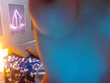 Chaturbate Free Porn Cam of bitch_destroyer