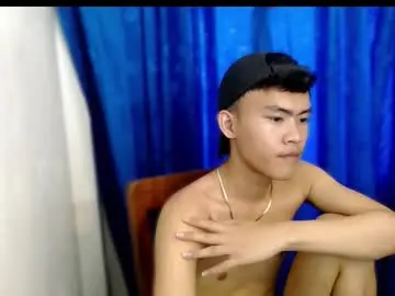 Chaturbate Sex Chat of holy_fucker21
