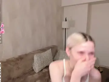 Chaturbate Live Sex of mikaelataron