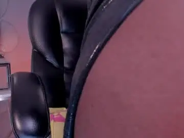 Chaturbate Adult Webcams of savannahstorm_