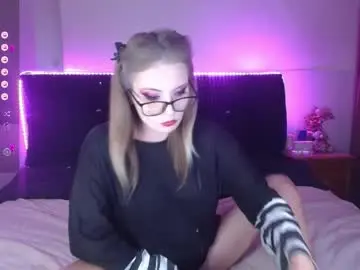 Chaturbate Sex Cam of shysweetrish