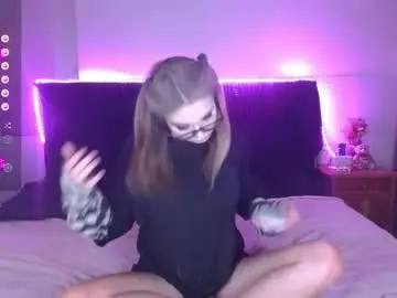 Chaturbate Adult Webcams of shysweetrish