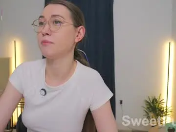 Chaturbate Live Sex Cam of sweetpulse_