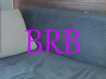 Chaturbate Live Sex Cam of emilielong