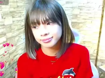 Chaturbate Live Sex Cam of fujiko_13