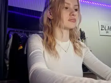 Chaturbate Free Live Porn of ilianamessersmith