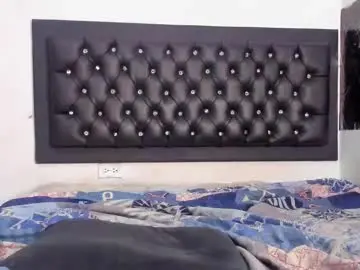 Chaturbate Nude Webcam of krixtybrown